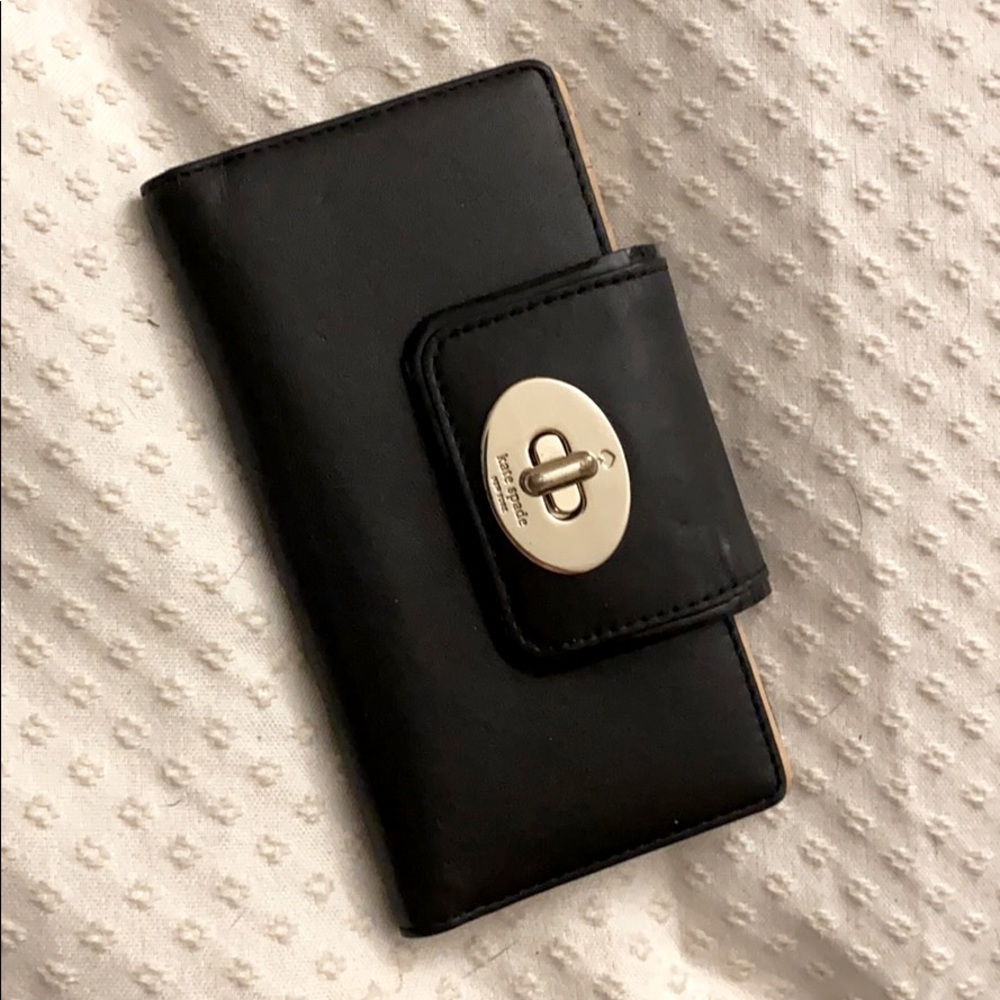 Black Kate Spade Bi-fold wallet